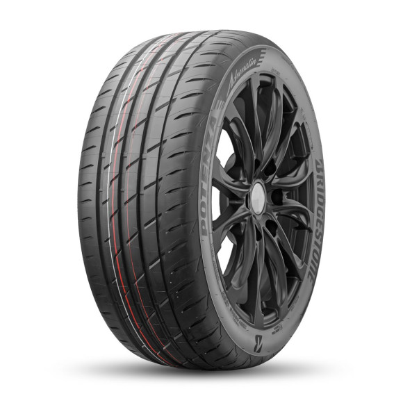 Шины Bridgestone  225/55/17  W 101 Adrenalin RE004
