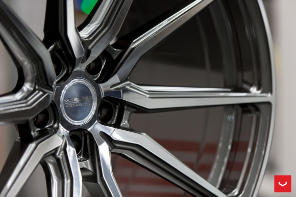 Диски Vossen HF-3 19x8.5 Gloss Graphite Polished
